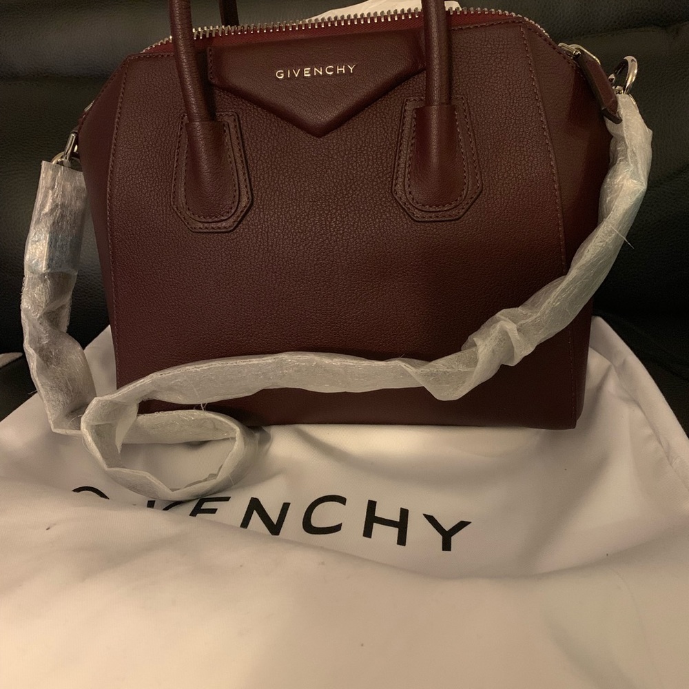 New with Tags! Small Givenchy Antigona Bag